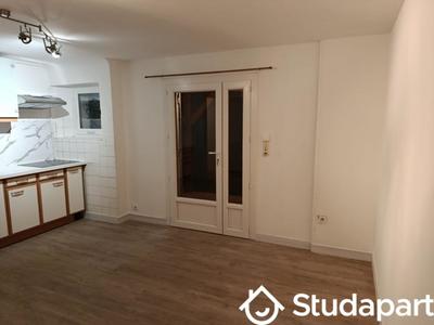 Appartement - 44 m² - 4 pièces