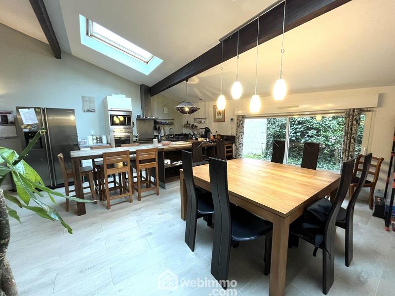 Maison - 127 m² - 5 pièces