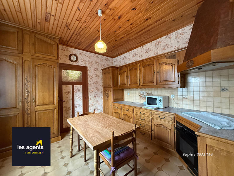 Maison - 120 m² - 7 pièces