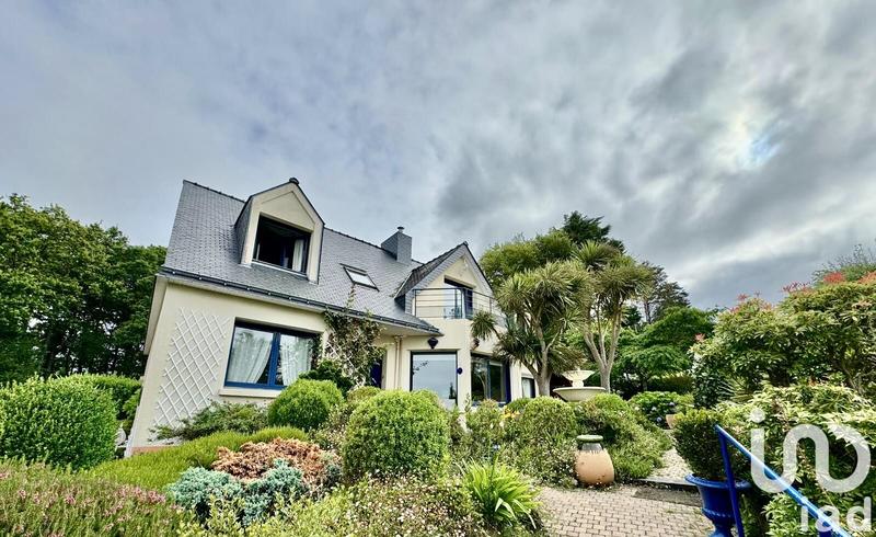 Maison - 171 m² - 7 pièces