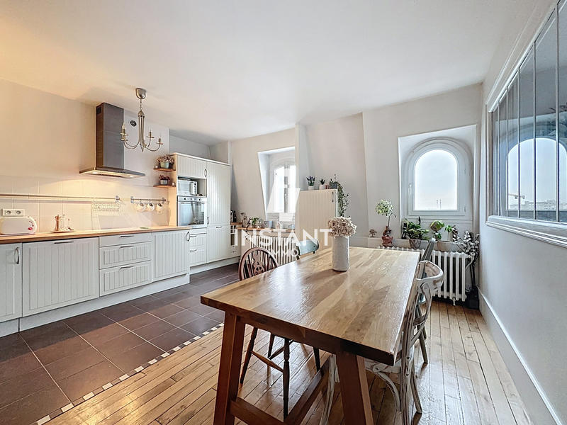 Appartement - 72 m² - 3 pièces