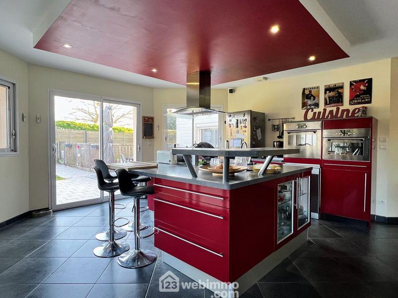 Maison - 165 m² - 6 pièces