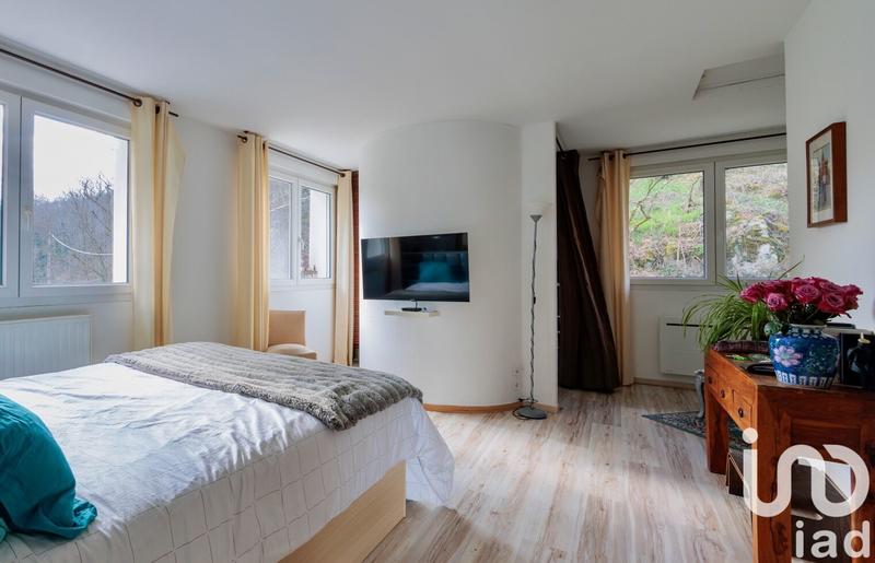 Maison - 147 m² - 5 pièces