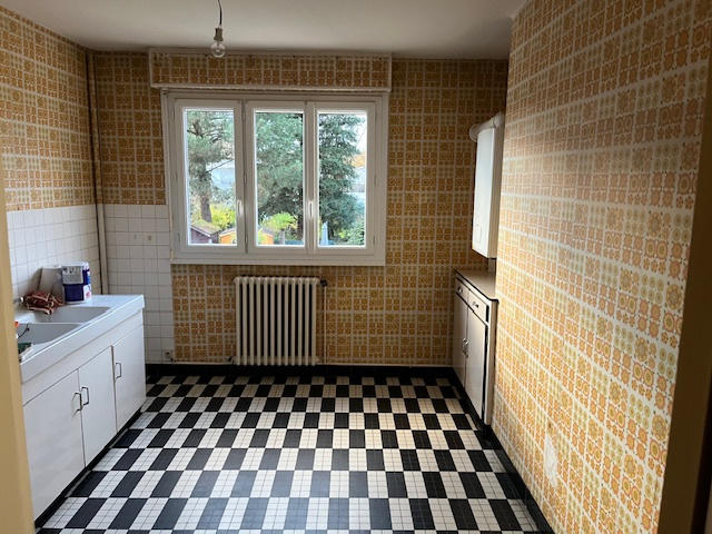 Appartement - 87 m² - 5 pièces