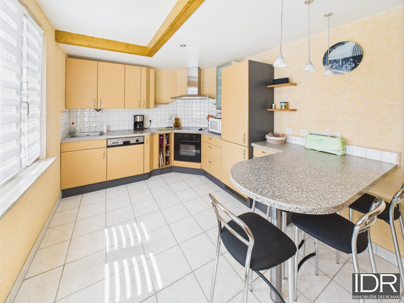 Maison - 135 m² - 6 pièces