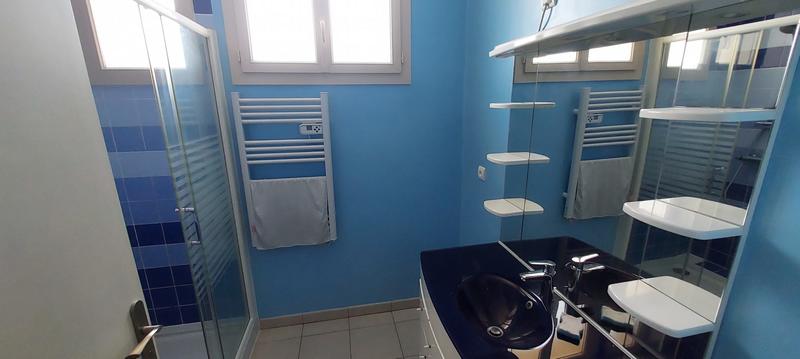 Maison - 99 m² - 5 pièces