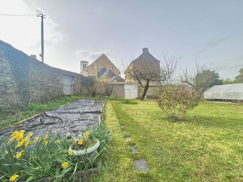 Maison ancienne - 105 m² - 3 pièces