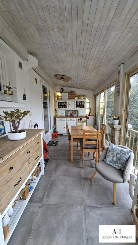 Maison traditionnelle - 180 m² - 6 pièces