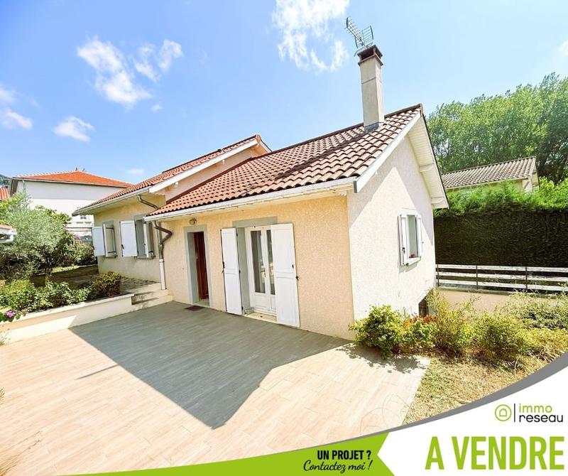 Maison - 100 m² - 4 pièces