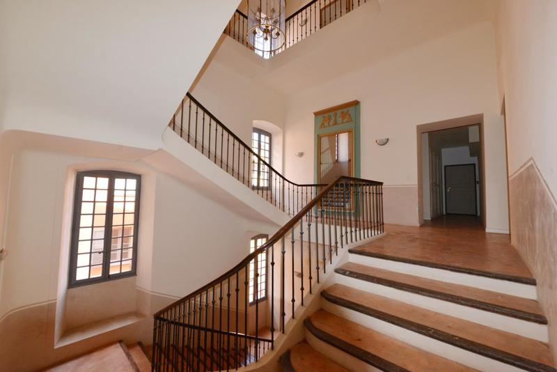 Loft - 72 m² - 2 pièces