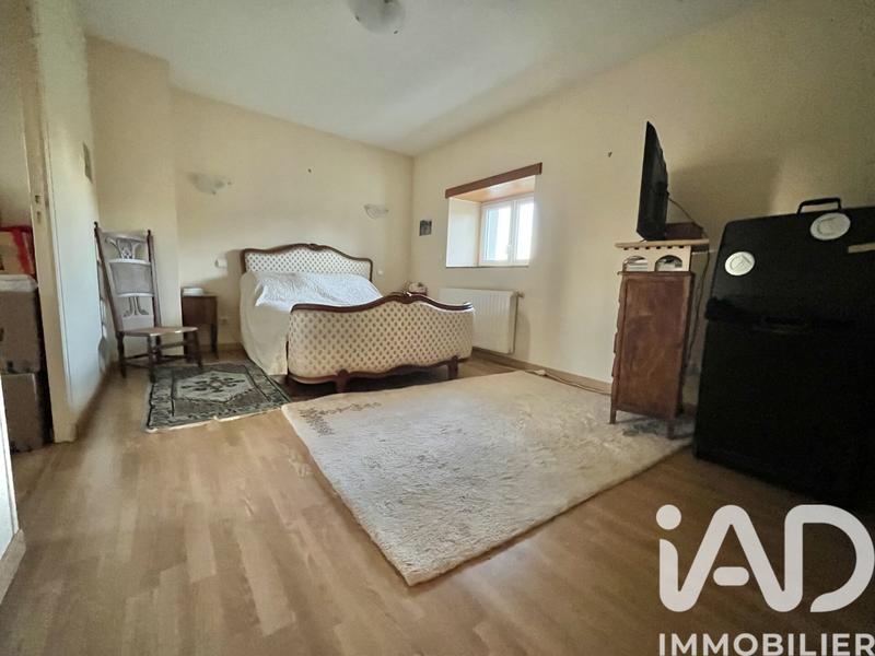 Maison - 178 m² - 5 pièces