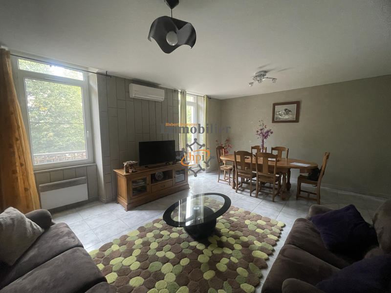 Appartement - 100 m² - 3 pièces