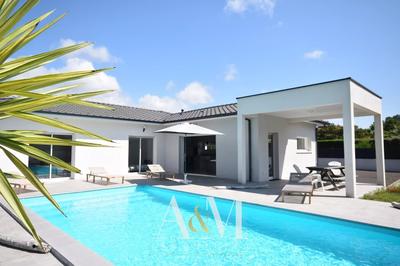 Villa - 136 m² - 5 pièces