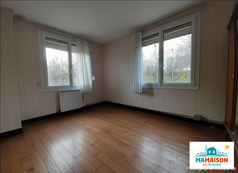 Maison - 75 m² - 5 pièces