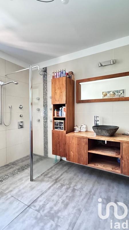 Maison - 127 m² - 5 pièces