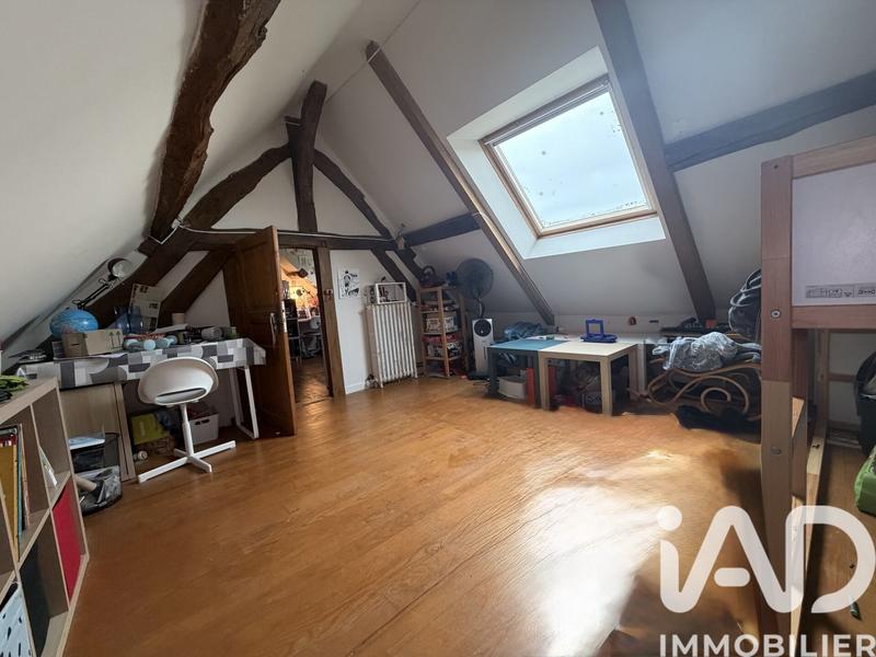 Maison - 122 m² - 7 pièces