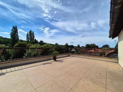 Appartement - 118 m² - 5 pièces