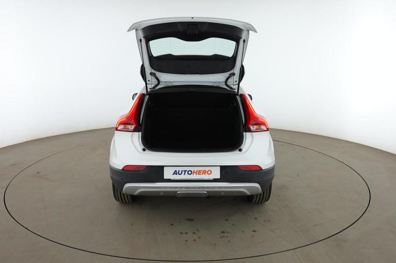 Volvo V40 Cross Country 2.0 D2 Oversta Edition Geartronic 6 120 ch