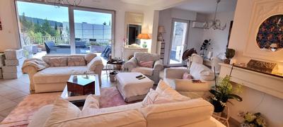 Appartement - 114 m² - 4 pièces