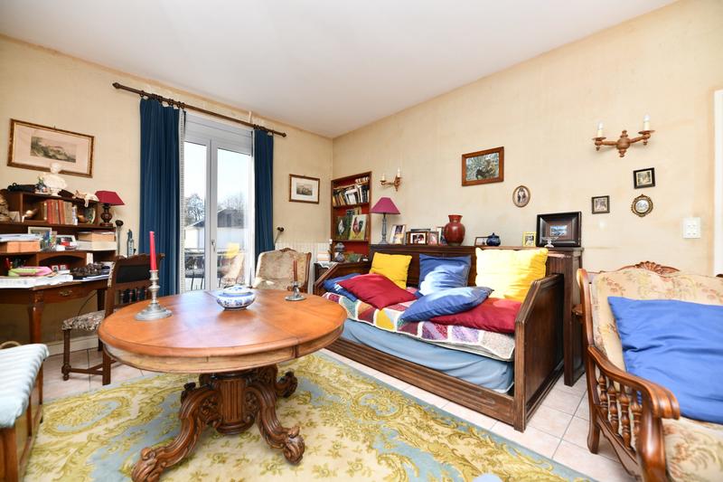 Maison - 102 m² - 5 pièces