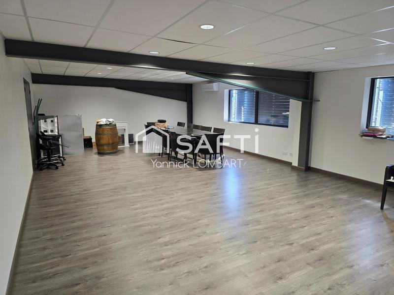 Local commercial - 1 000 m² - 5 pièces