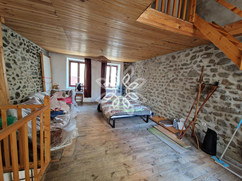 Maison - 69 m² - 4 pièces