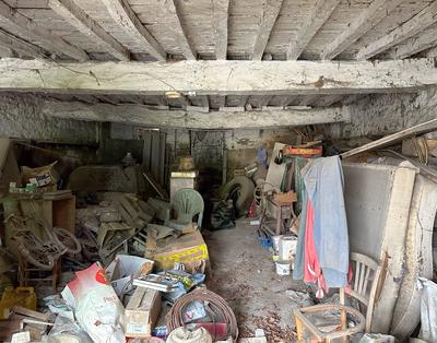 Maison - 242 m² - 4 pièces