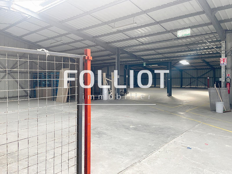 Local d'activité / Entrepôt - 1 470 m²