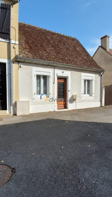 Maison - 80 m² - 4 pièces