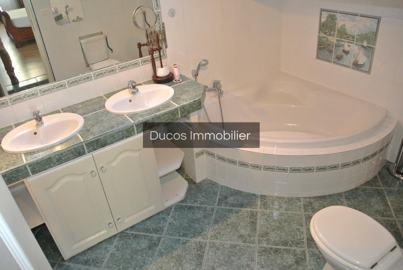 Maison - 333 m² - 7 pièces