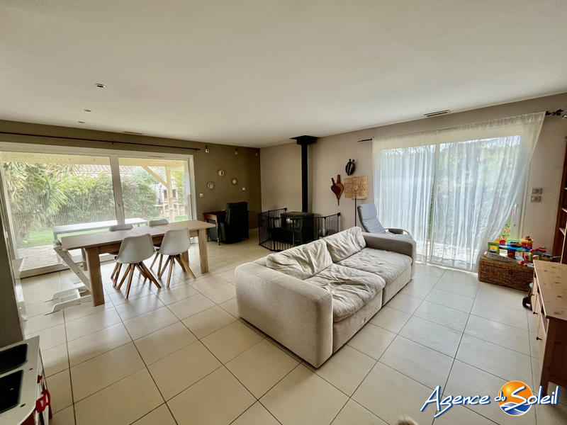 Maison - 92 m² - 4 pièces