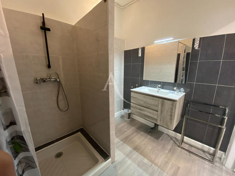 Appartement - 102 m² - 4 pièces