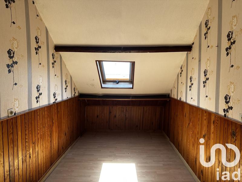 Maison - 198 m² - 9 pièces