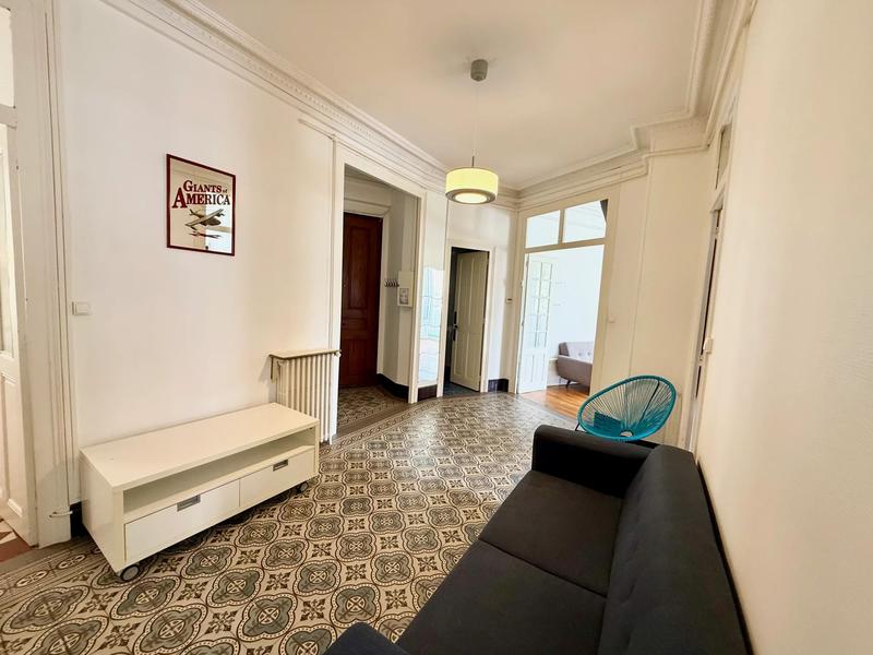 Appartement - 103 m² - 5 pièces