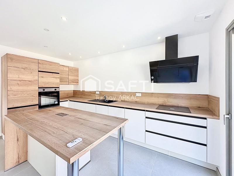 Maison - 103 m² - 4 pièces