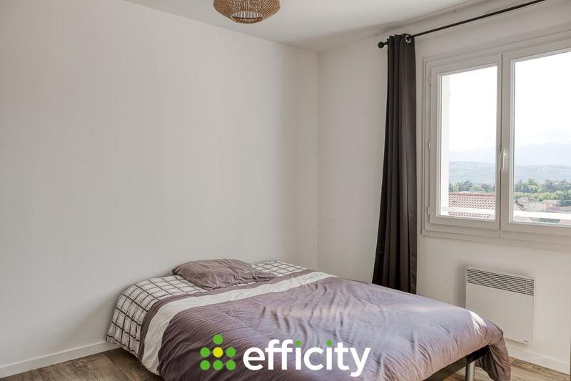 Appartement - 80 m² - 3 pièces