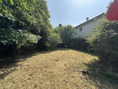 Immeuble - 160 m² - 6 pièces