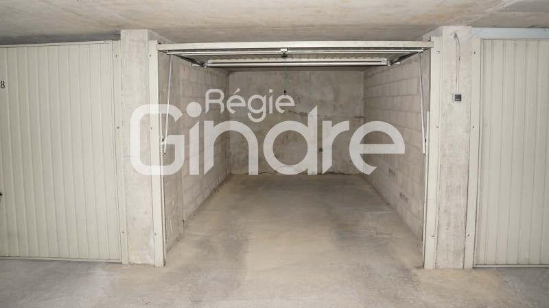 Garage - 10 m²
