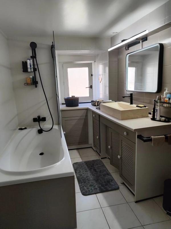 Maison de village - 225 m² - 7 pièces