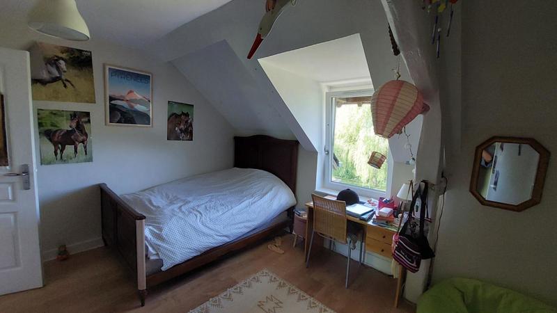 Maison - 214 m² - 8 pièces