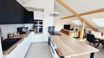 Appartement - 98 m² - 4 pièces