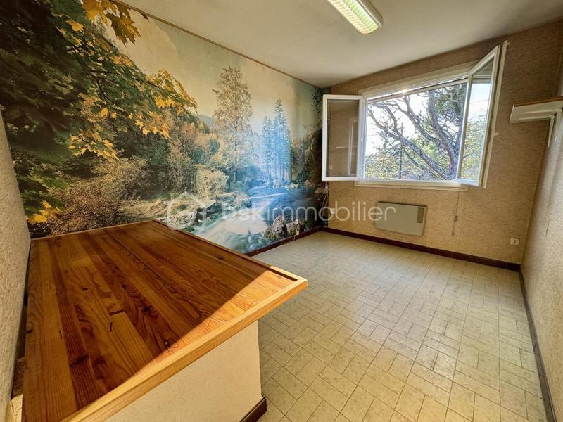 Maison - 140 m² - 7 pièces