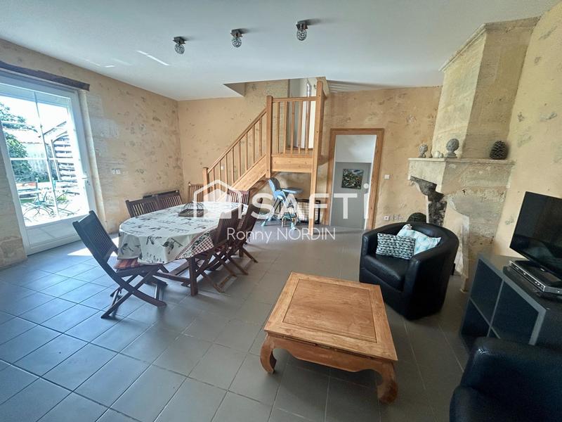 Maison - 369 m² - 10 pièces