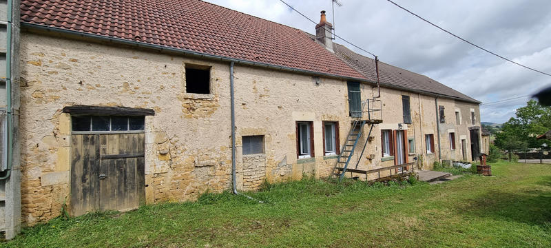 Maison de village - 109 m² - 7 pièces