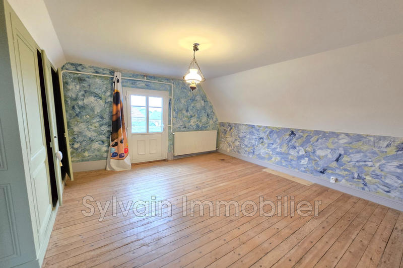 Maison - 176 m² - 6 pièces