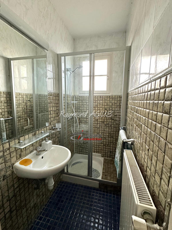 Maison - 159 m² - 7 pièces