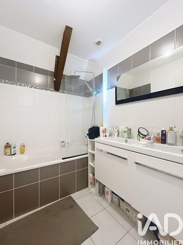 Appartement - 97 m² - 4 pièces