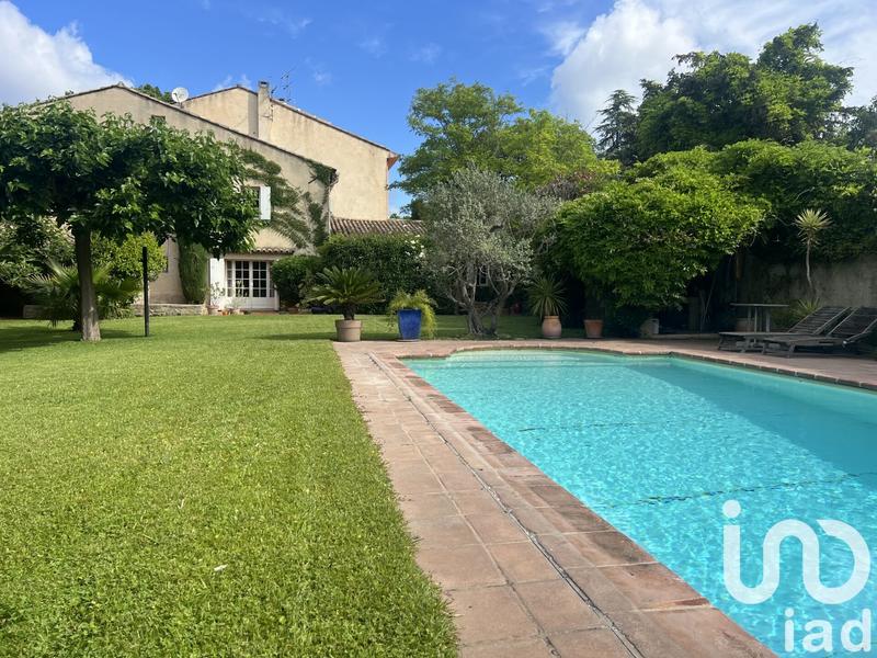 Maison de ville - 227 m² - 6 pièces