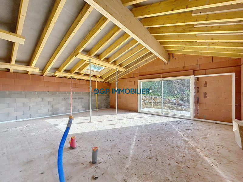 Maison - 103 m² - 5 pièces