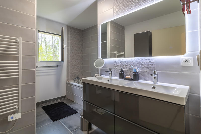 Maison - 136 m² - 5 pièces